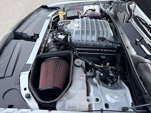 Used 2023 Dodge Challenger SRT Hellcat w/ Driver Convenience Group RWD image 39