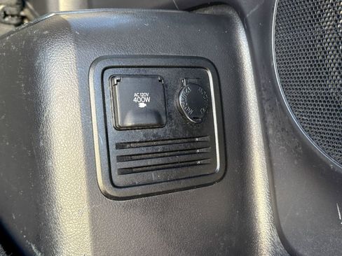 Used 2016 Toyota 4Runner Limited image 38