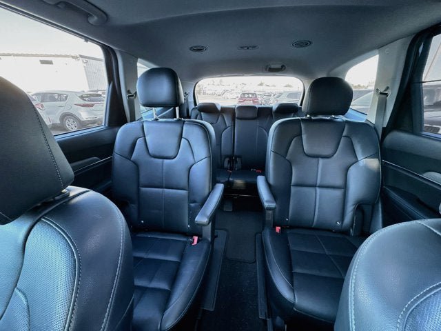Certified 2022 Kia Telluride EX w/ EX Premium Package AWD/4WD image 25
