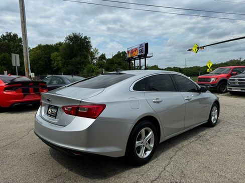 Used 2021 Chevrolet Malibu LS image 4