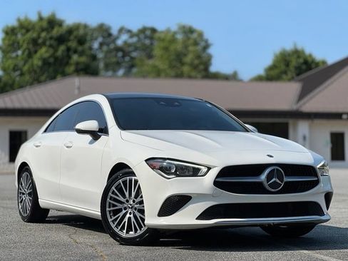 Used 2020 Mercedes-Benz CLA 250 image 3