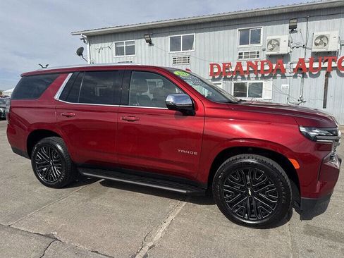 Used 2021 Chevrolet Tahoe Premier AWD/4WD image 10