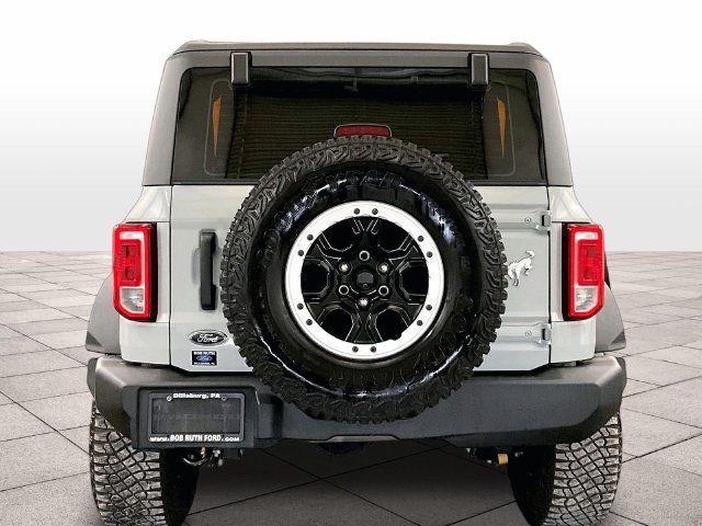 Used 2022 Ford Bronco 4-Door w/ Sasquatch Package AWD/4WD image 4