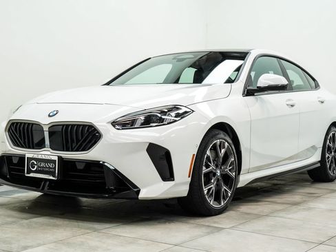 Used 2025 BMW 228i xDrive AWD/4WD image 7