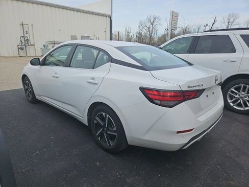 Used 2024 Nissan Sentra SV image 4