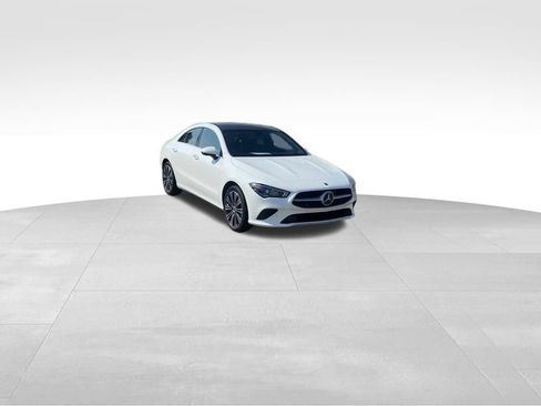 Certified 2022 Mercedes-Benz CLA 250 4MATIC image 8