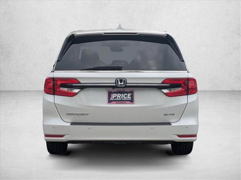Certified 2022 Honda Odyssey Elite image 7