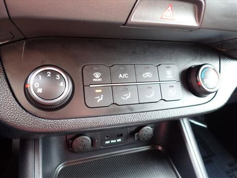 Used 2013 Kia Sportage LX image 17