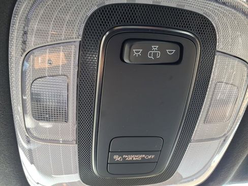 Used 2025 Hyundai Elantra Sport image 25