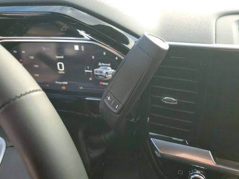 New 2026 GMC Sierra 1500 Elevation image 35