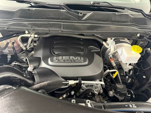 Used 2026 RAM 2500 Big Horn AWD/4WD image 32