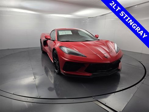 Used 2024 Chevrolet Corvette Stingray Preferred Cpe w/ 2LT image 3