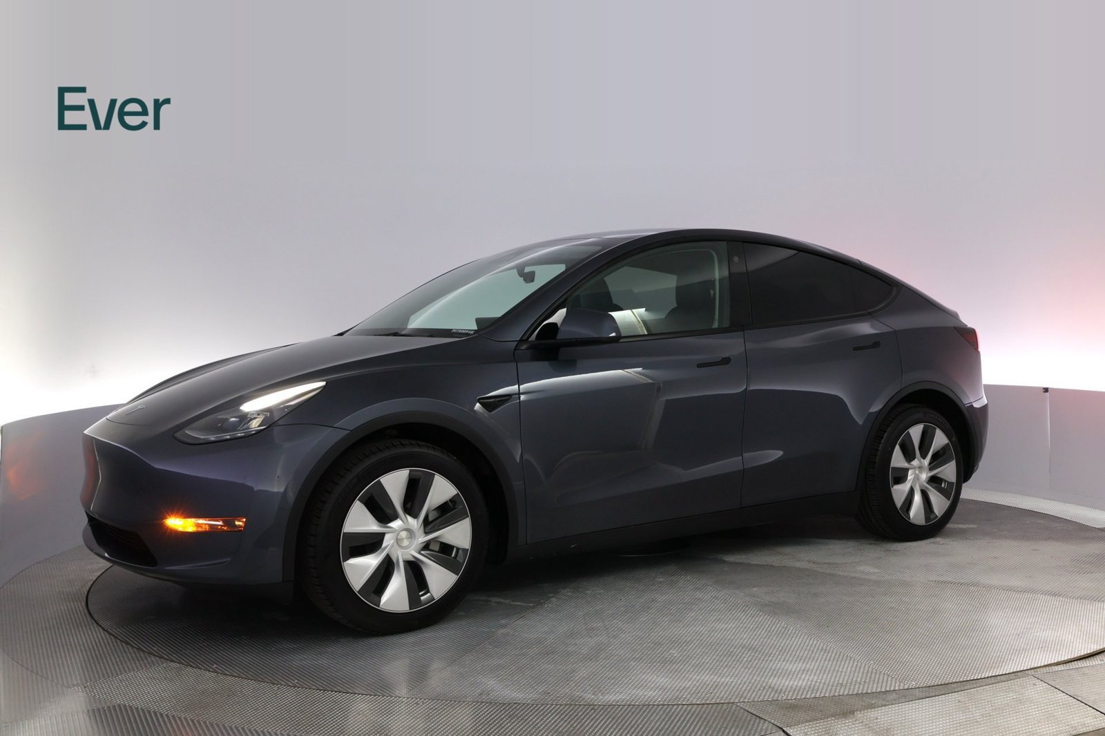 Used 2023 Tesla Model Y Long Range AWD/4WD image 18