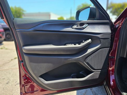 New 2026 Jeep Grand Cherokee Laredo RWD image 20