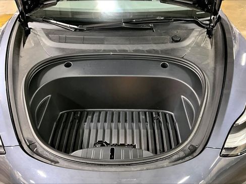 Used 2022 Tesla Model 3 Long Range image 31