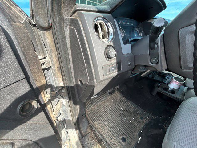 Used 2014 Ford F150 XLT w/ Equipment Group 302A Luxury AWD/4WD image 24