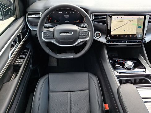 New 2026 Jeep Grand Wagoneer Limited AWD/4WD image 7