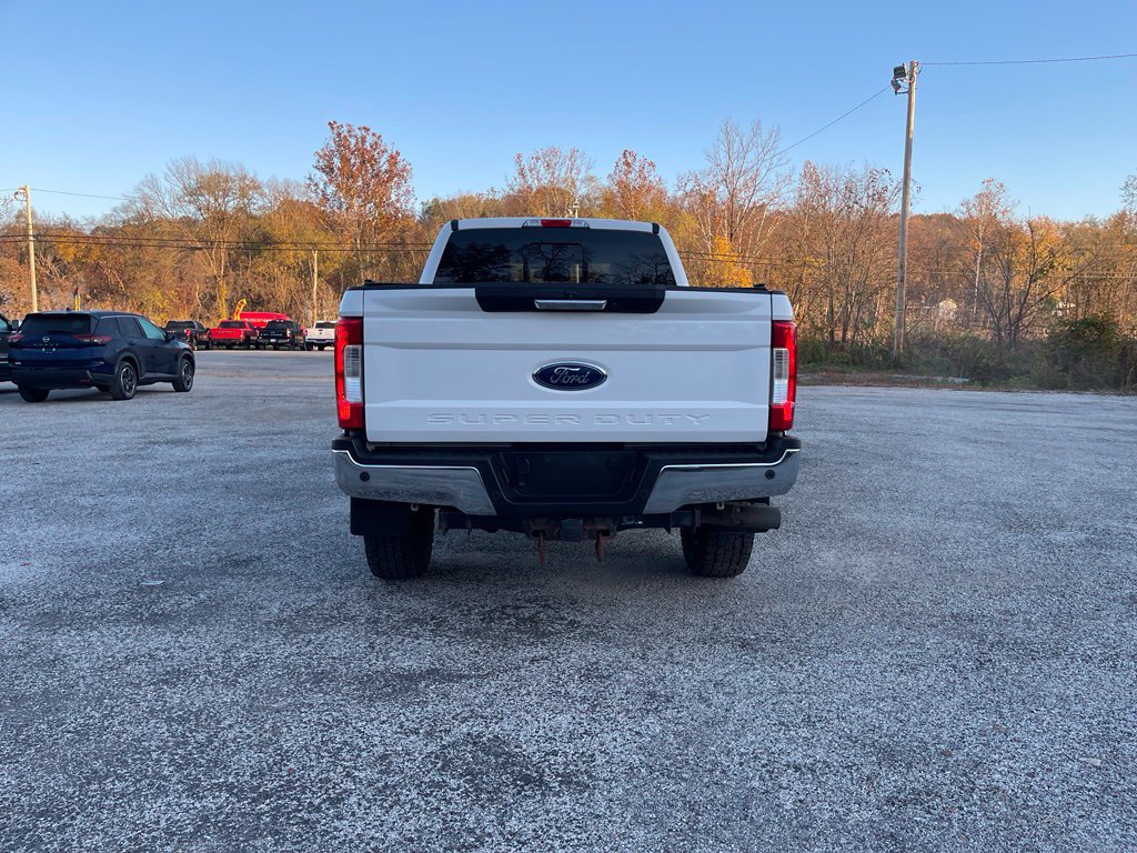 Used 2019 Ford F250 Lariat w/ Lariat Value Package AWD/4WD image 7
