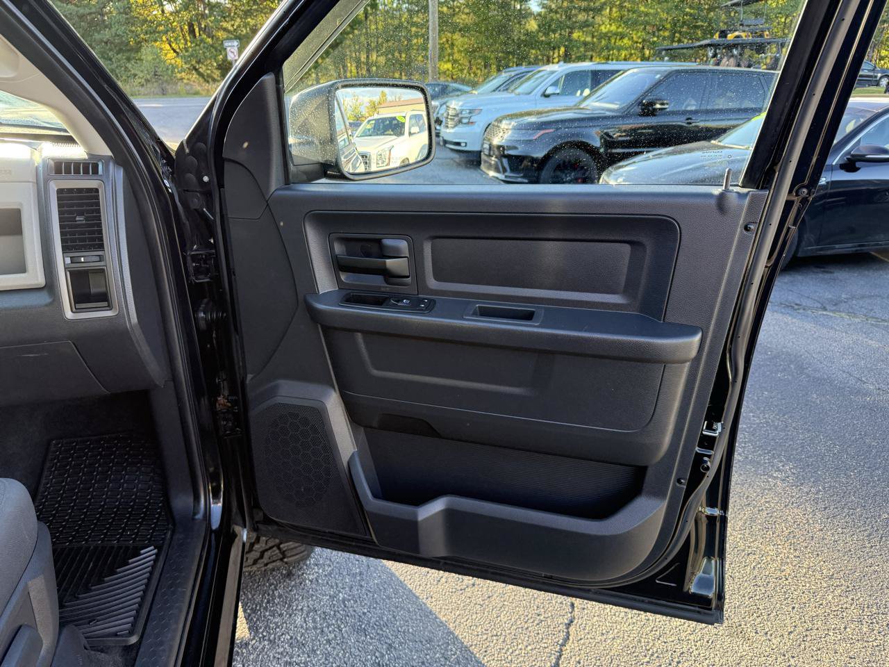 Used 2012 RAM 1500 Express w/ ST Popular Equipment Group AWD/4WD image 23