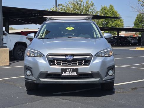 Used 2019 Subaru Crosstrek 2.0i Premium AWD/4WD image 2