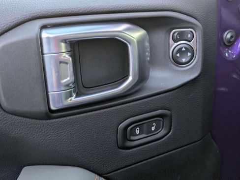 New 2026 Jeep Gladiator Mojave image 11