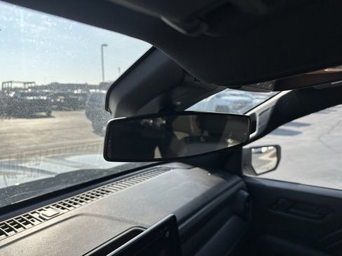 Certified 2023 Chevrolet Colorado W/T image 15