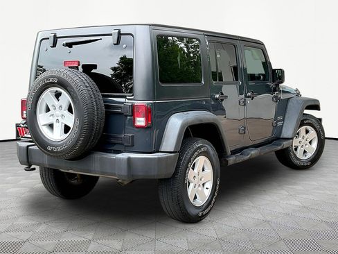 Used 2017 Jeep Wrangler Unlimited Sport w/ Quick Order Package 24S AWD/4WD image 6
