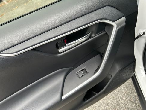 Used 2024 Toyota RAV4 XLE image 23