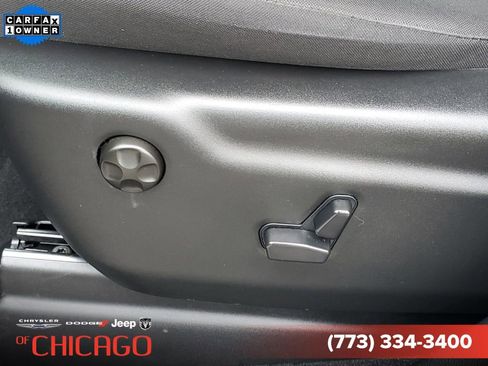 Used 2025 Dodge Durango GT RWD image 21
