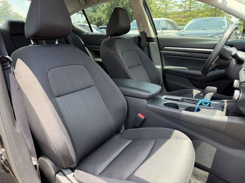 Used 2022 Nissan Altima 2.5 SV FWD image 28