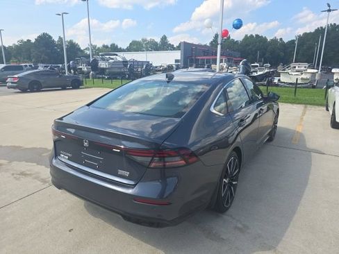 Used 2026 Honda Accord Touring image 3