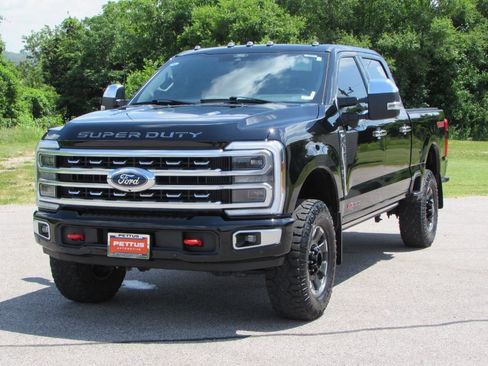 Used 2024 Ford F350 Platinum w/ Tremor Off-Road Package image 3