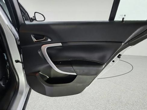 Used 2016 Buick Regal FWD image 27