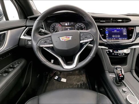 Used 2024 Cadillac XT6 Premium Luxury w/ LPO, Floor Liner Package image 8