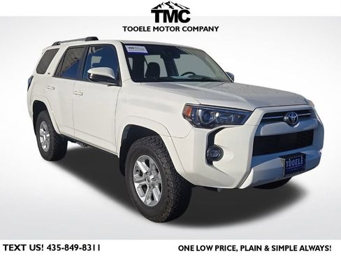 Used 2022 Toyota 4Runner SR5 image 1