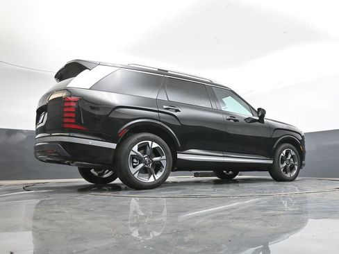 New 2026 Hyundai Palisade Limited FWD image 13