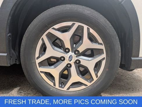 Used 2023 Subaru Forester Premium AWD/4WD image 7
