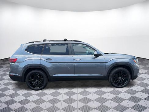 Used 2023 Volkswagen Atlas SE AWD/4WD image 8