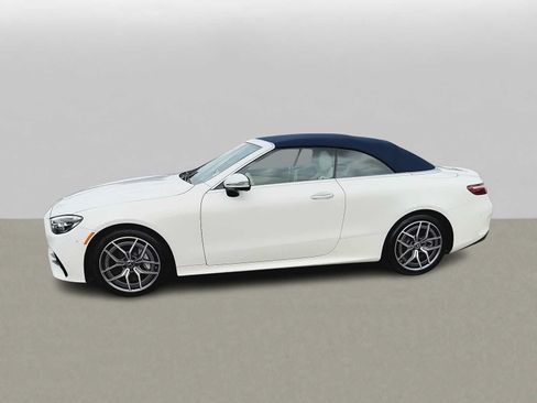 Used 2023 Mercedes-Benz E 450 4MATIC Cabriolet image 5