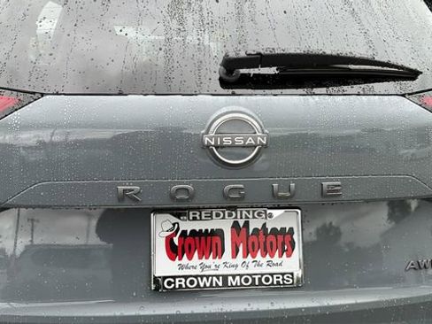 New 2026 Nissan Rogue SV image 12