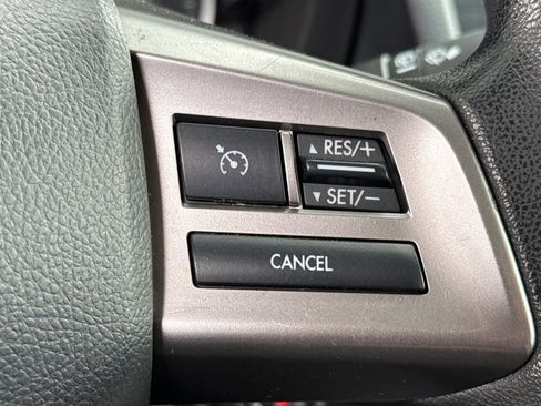 Used 2014 Subaru Forester 2.5i AWD/4WD image 24