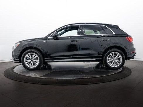 Certified 2025 Audi Q3 2.0T Premium Plus w/ Premium Plus Package AWD/4WD image 7