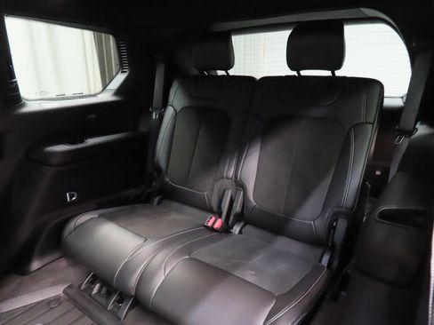 Used 2021 Jeep Grand Cherokee L Laredo AWD/4WD image 15