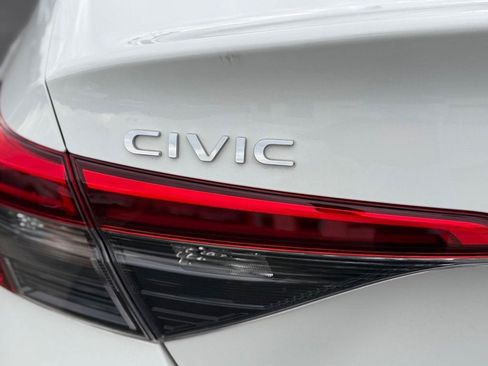 Used 2023 Honda Civic Sport image 19