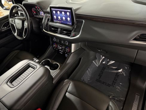 Used 2021 Chevrolet Tahoe Z71 w/ Z71 Signature Package AWD/4WD image 47