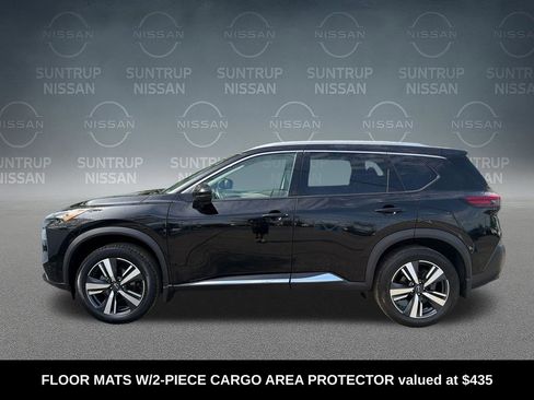 Used 2023 Nissan Rogue SL FWD image 2