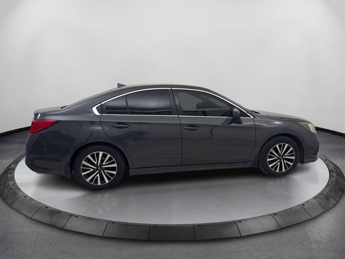 Used 2018 Subaru Legacy 2.5i Premium AWD/4WD image 4