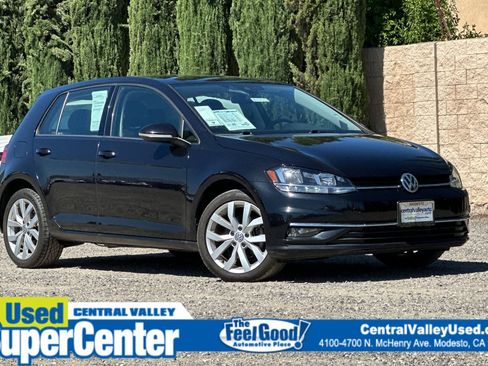 Used 2019 Volkswagen Golf SE w/ Driver Assistance Package FWD image 1