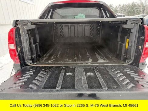 Used 2013 Chevrolet Avalanche LT AWD/4WD image 11