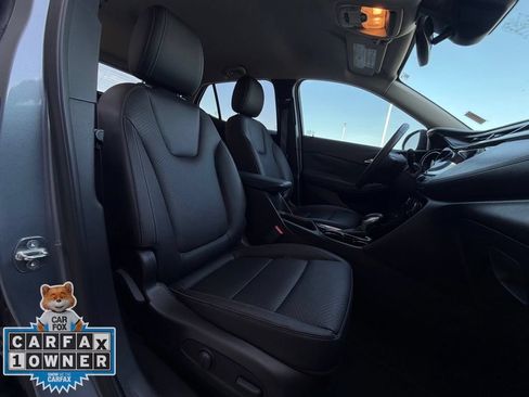 Used 2021 Buick Encore GX Essence w/ Sport Touring Package FWD image 26